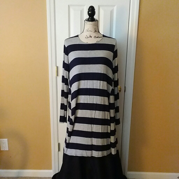 Charlotte Russe Dresses & Skirts - Charlotte Russe long sleeve striped dress